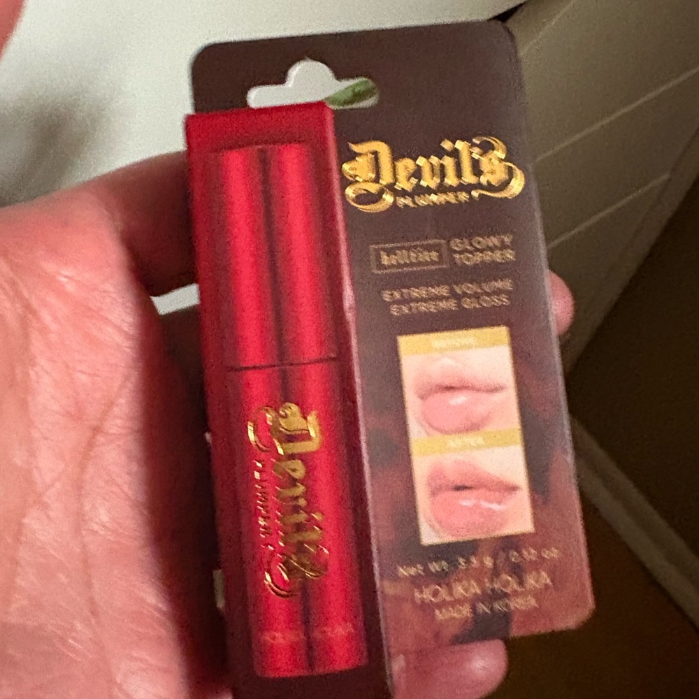 Holika Holika Devil's Plumper Lip Gloss Brand New Never Opened.